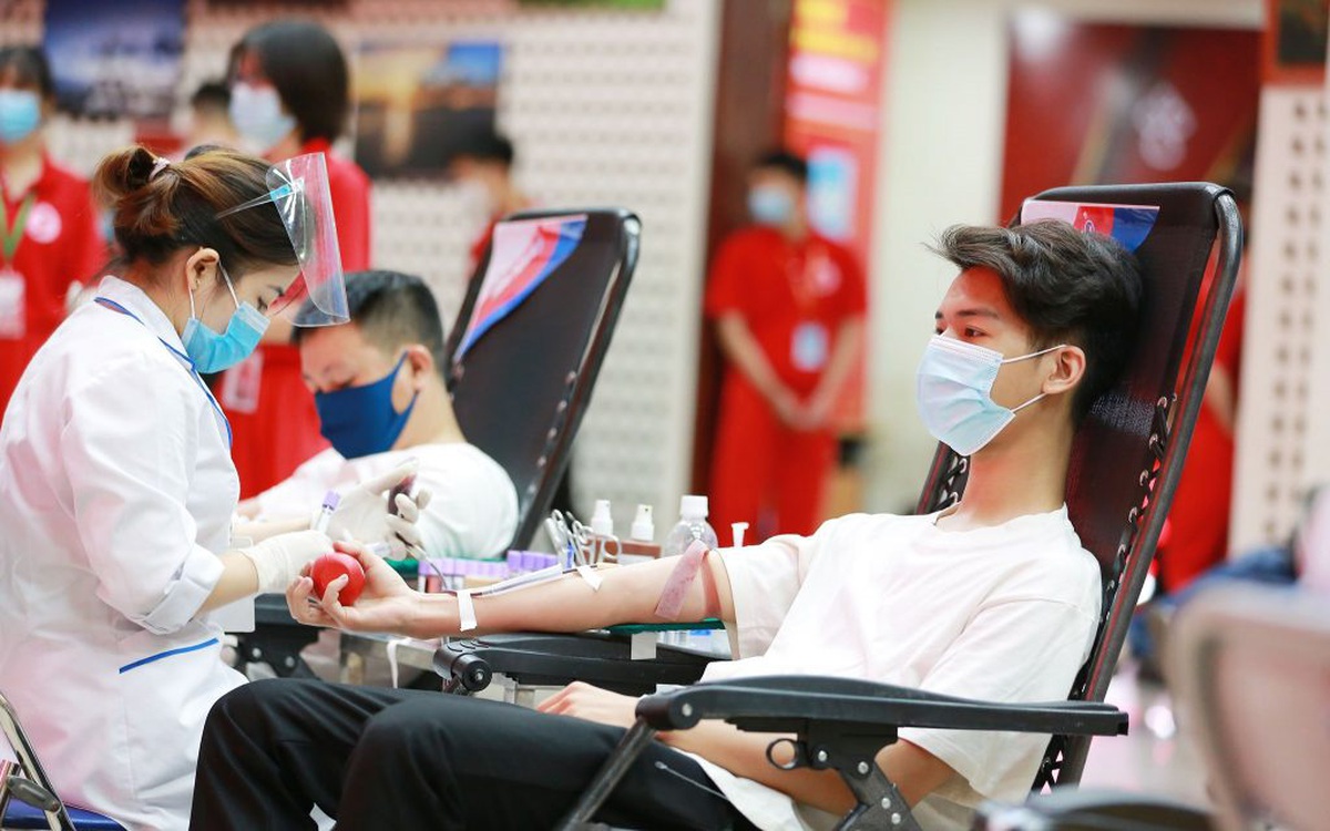 Hiến máu được thực hiện như thế nào?